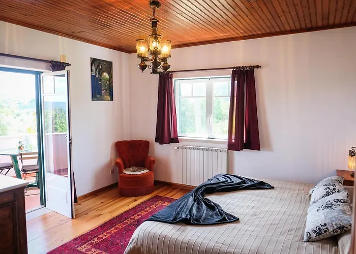 A Casa Do Olival - Barragem Castelo Do Bode-tomar Homestay szállás *